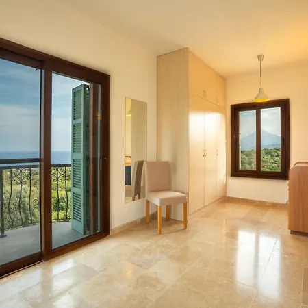 Toscana Private Pool And Sea View Villa *