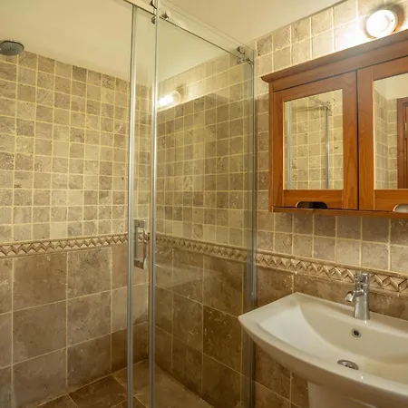 Villa Beautiful With Stunning Sea View Orga