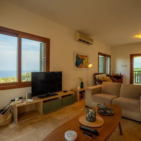 Beautiful With Stunning Sea View *
