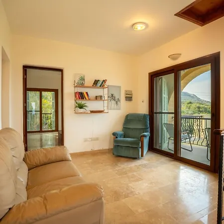 Beautiful With Stunning Sea View Villa