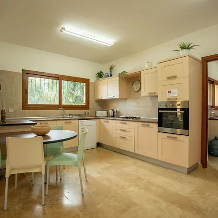 Beautiful With Stunning Sea View Villa